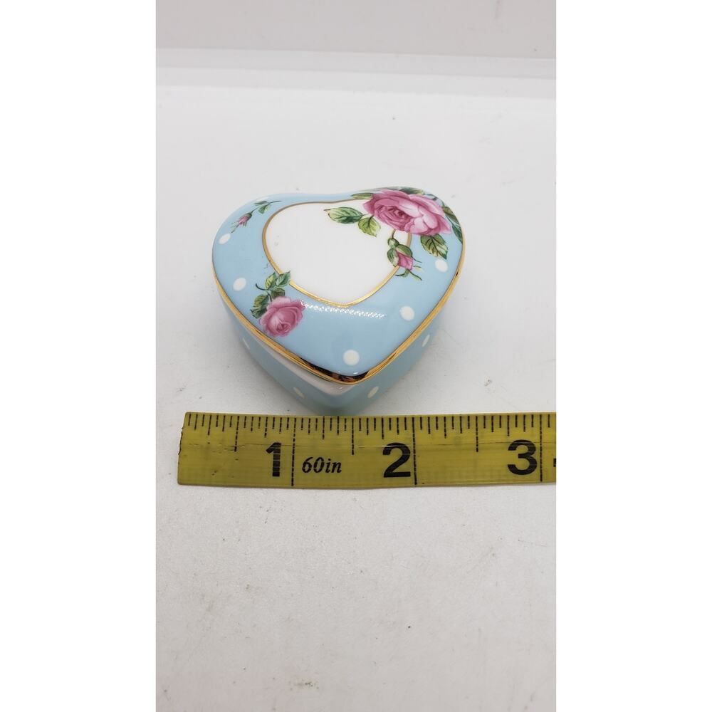 Vintage Royal Albert Heart Trinket Jewelry Box Porcelain Rose Floral England - Picture 12 of 13